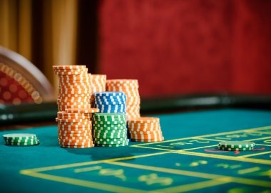 Hot Pot live dealer table interface on lambo77 login mobile app